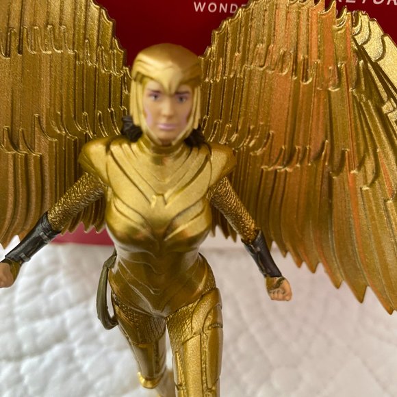 Princess Diana Returns Wonder Woman 1984 Christmas Hallmark Keepsake 2020 WW84 - Picture 10 of 11